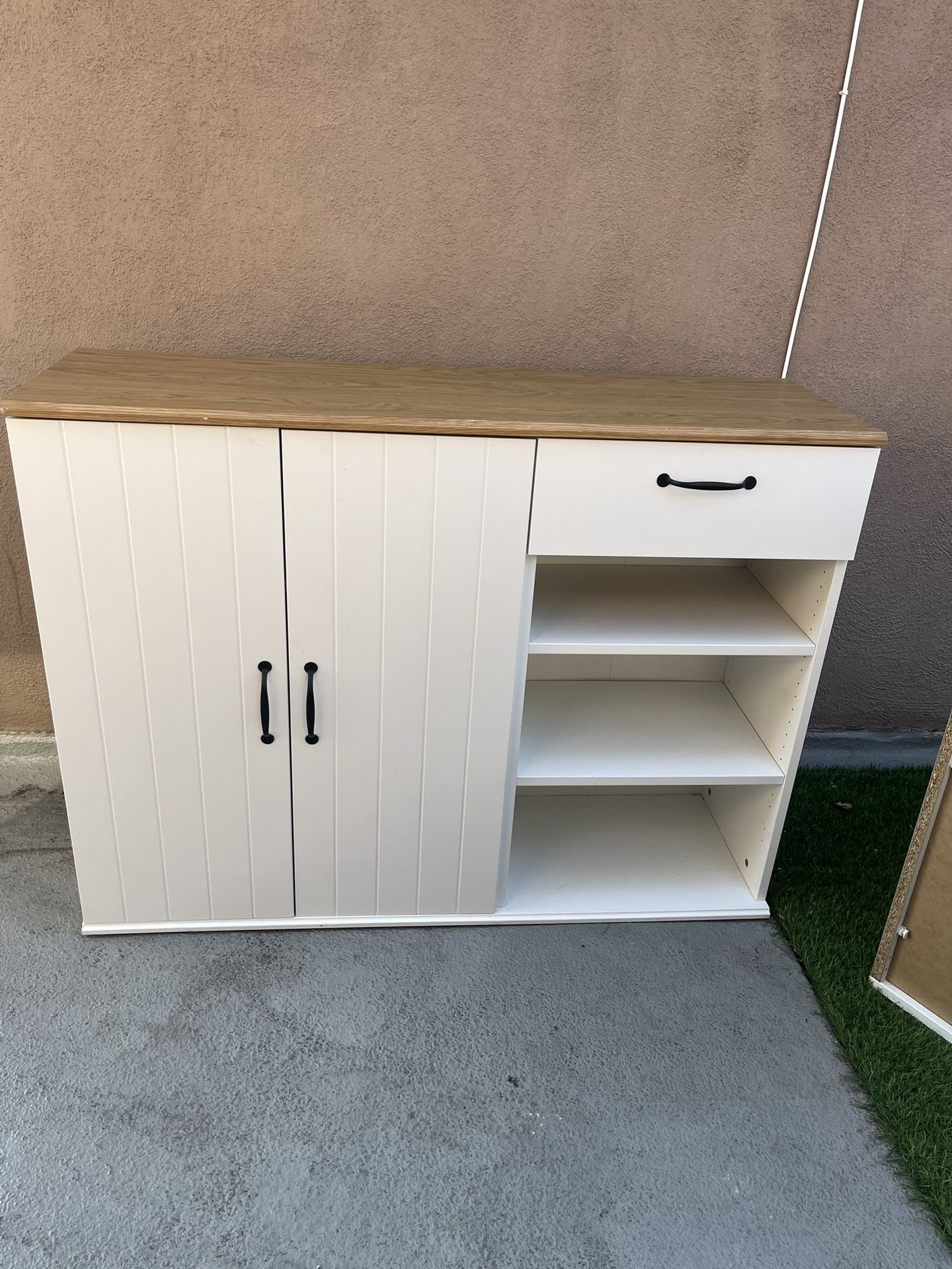 2 Storage Cabinets With Shelves