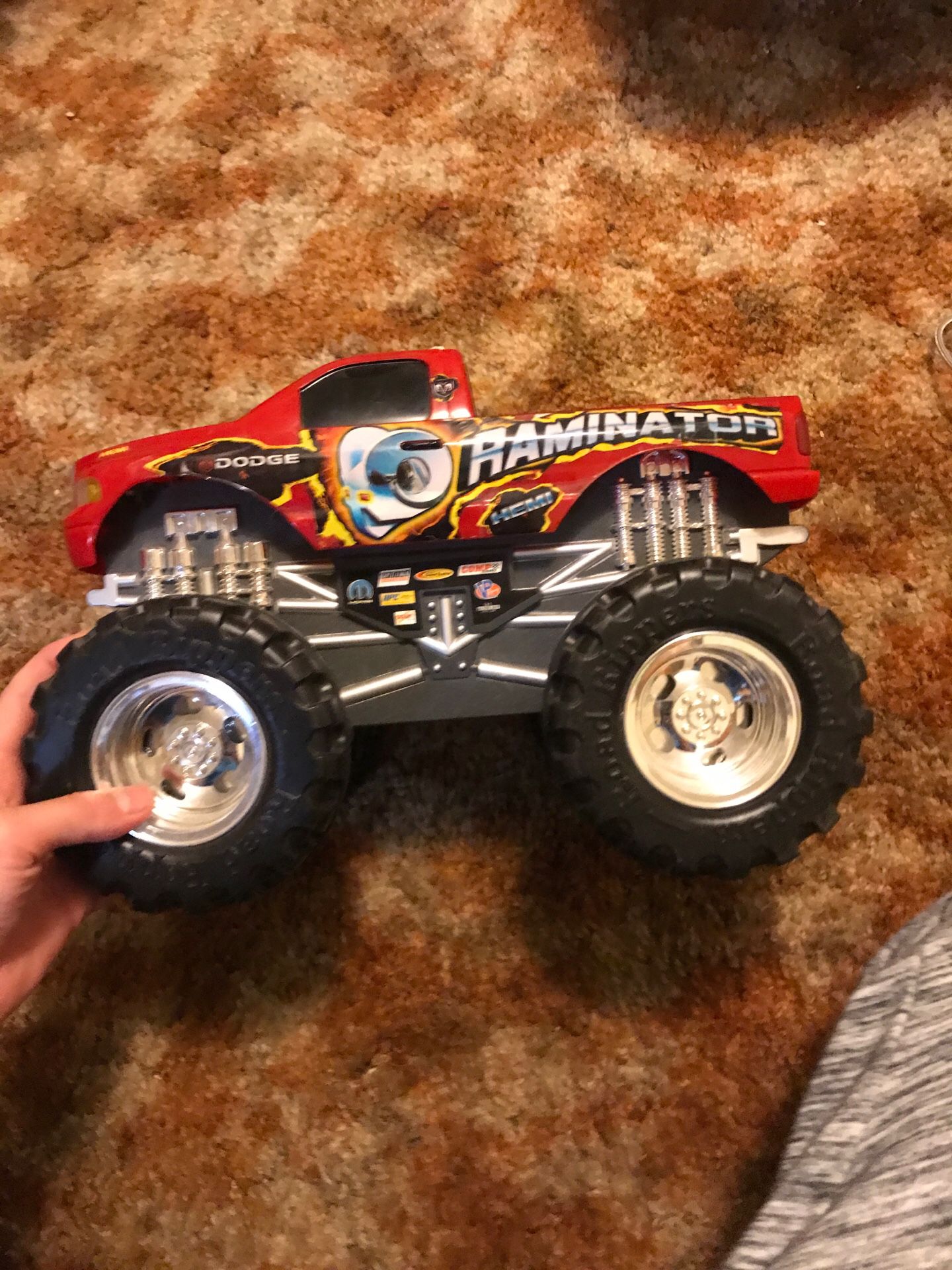 Toy truck