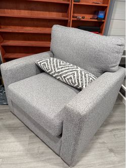 Swivel chair
