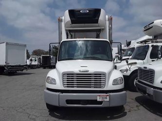 2018 Freightliner M2 106