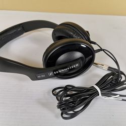 Sennheiser HD202 Professional Headphone