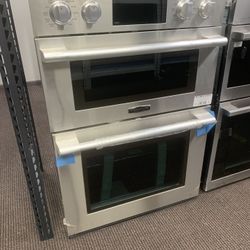 LG 30” Signature Wall Over With Microwave 