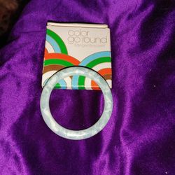 Avon.  Color-go-Round Bracelet