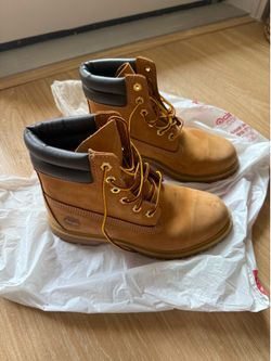 Timberland Boots 7.5M