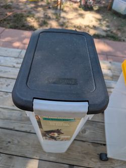 Dog Food Container