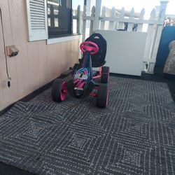 Go Kart Like New Pink And Black