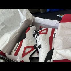 Jordan 4s Retro Red cements 
