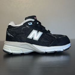 Toddler New Balance 990v3 ‘Black’ Size 5c