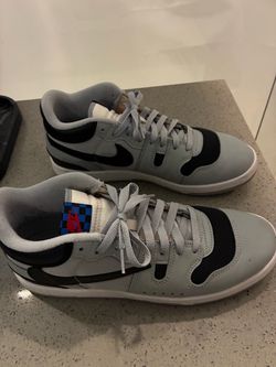 Nike SB Low-Top Sneakers Grey Black