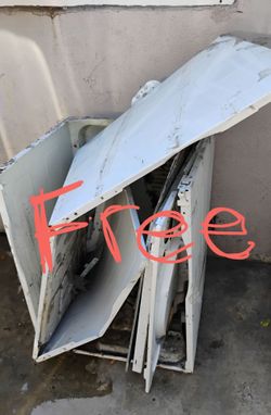 Free metal