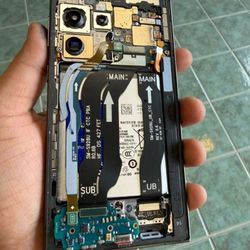 All iPhone and Samsung repair 
