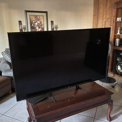 LG 65 UHD 4K Smart TV