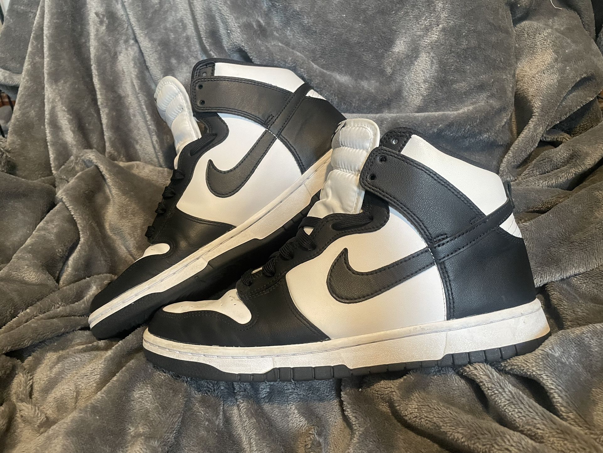 Panda Dunks Mens 9.5