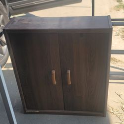 Wood cabinet
