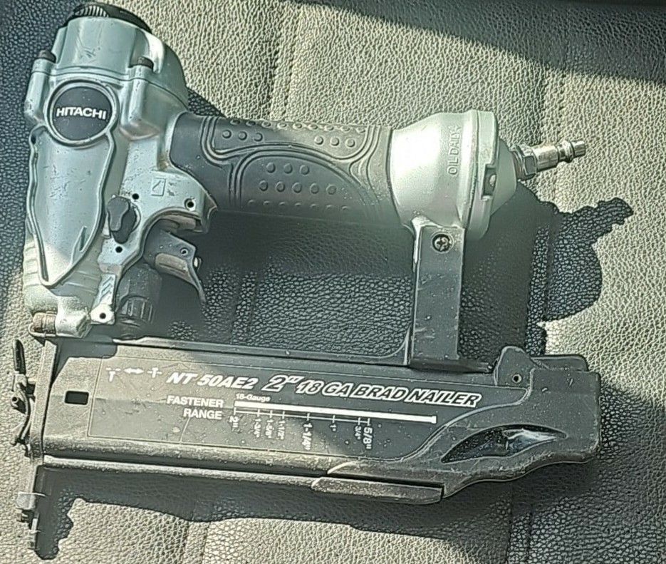 Hitachi Brad Nailer