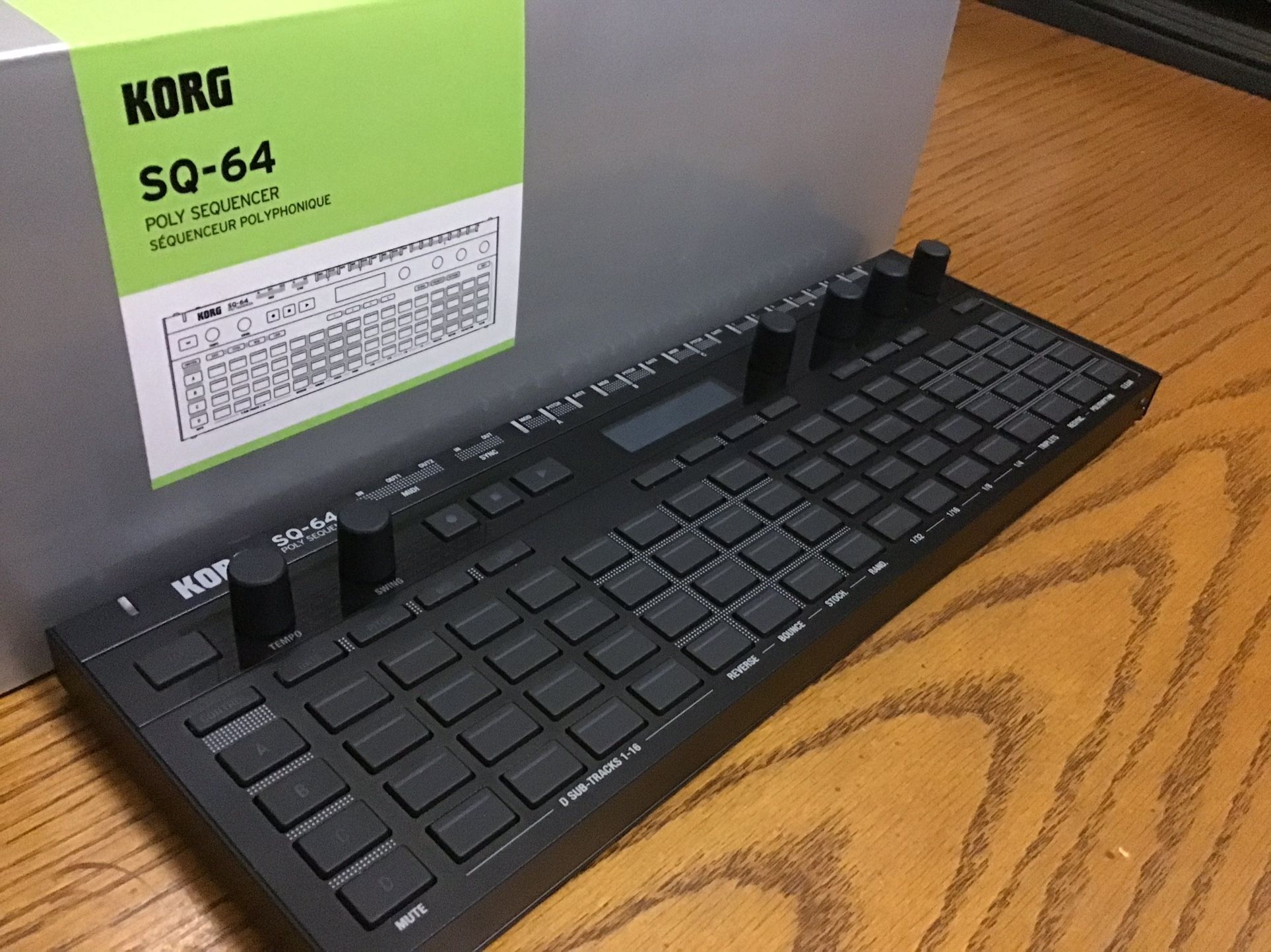 Korg SQ64