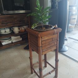 Bamboo plant stand excellent condition