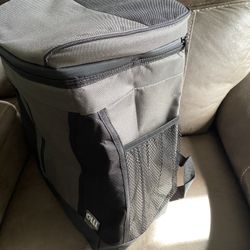 Olli backpack ice cooler