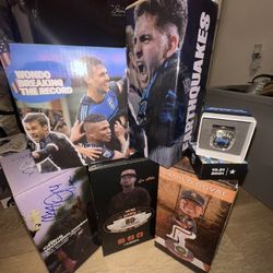 SJ Earthquakes & Giants Sports Memorabilia