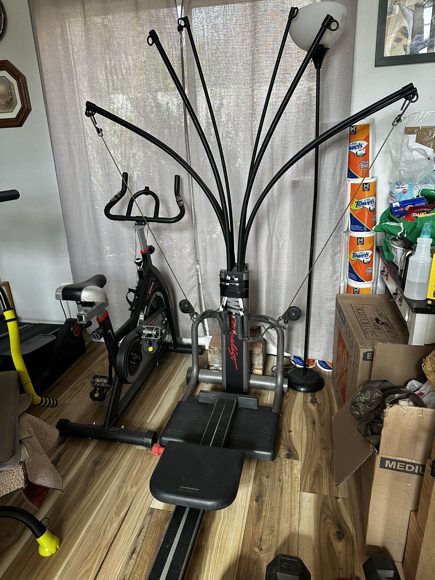 Bow flex Finalist Rowing Machine