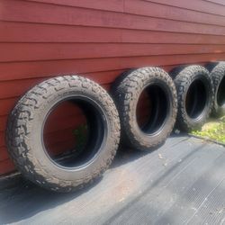4 Ct. Toyo Tires Open Country 30×12.5 R30Lt