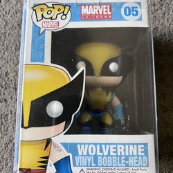 Marvel Universe Wolverine Funko Pop #05 w/ Pop Protector 