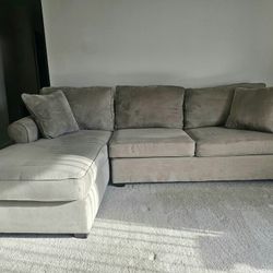 Sectional 2 pieces - Good Condition Used