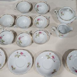 Vintage Wawel Fine China Cups, Saucers, Creamer And Sugar Bowl