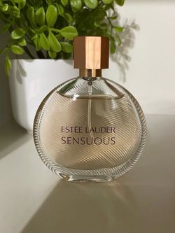 Estee Lauder Sensuous Eau De Parfum 1.7oz