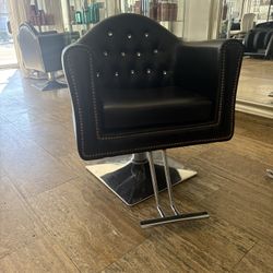 Styling Chair