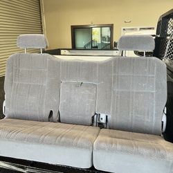 02 Toyota Tundra Access Cab Rear Seats Grey