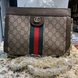 SHORTY’S BOUTIQUE 