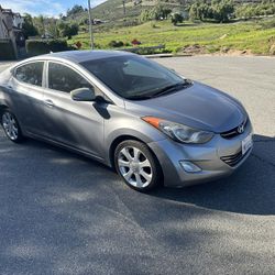 2013 Hyundai Elantra 