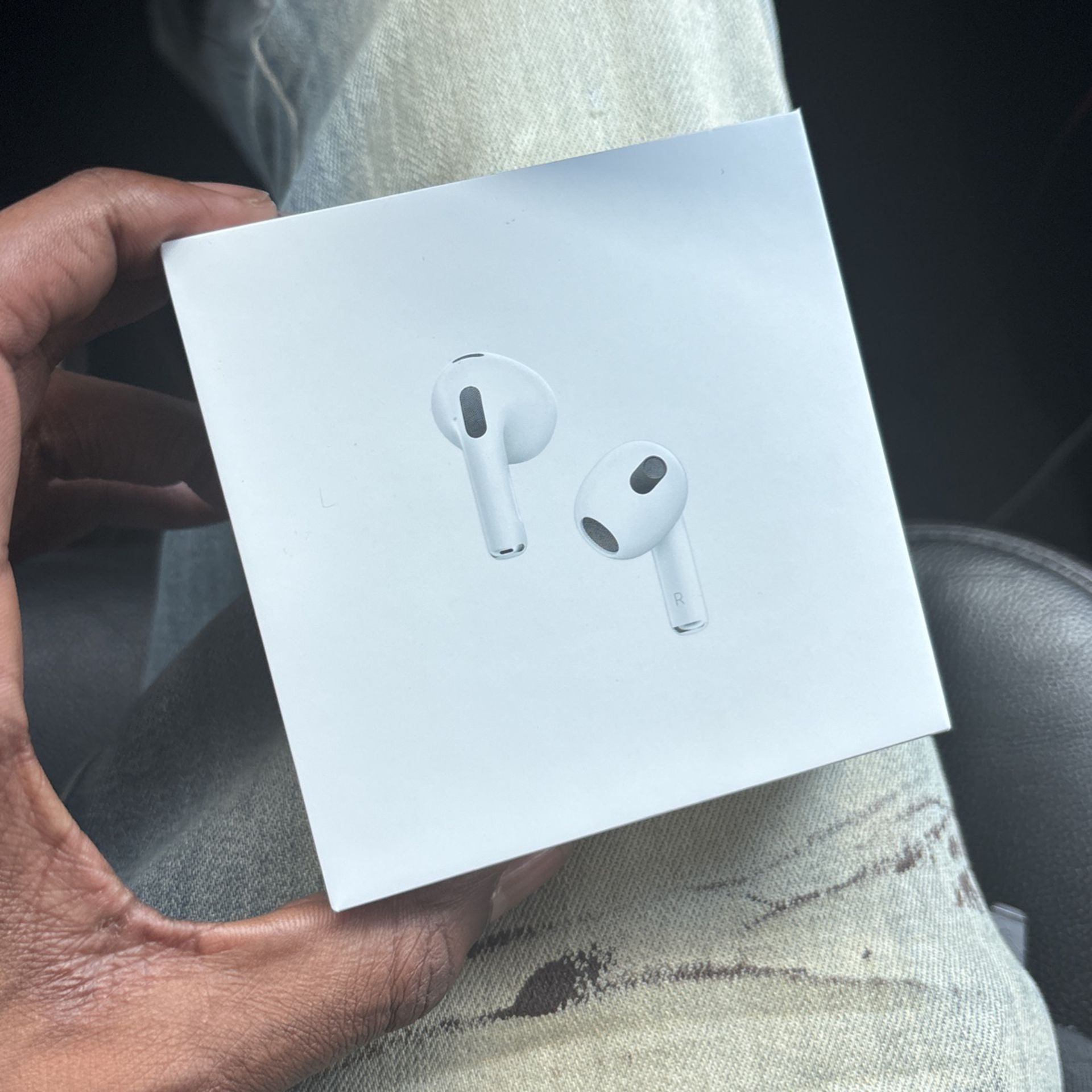 AirPods Gen 3 Used 