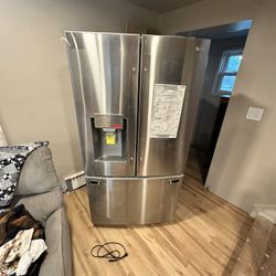 Brand New, Never Used, LG 28cu. ft. 3 Door French Door Refrigerator W/ Craft Ice And Water Dispenser 