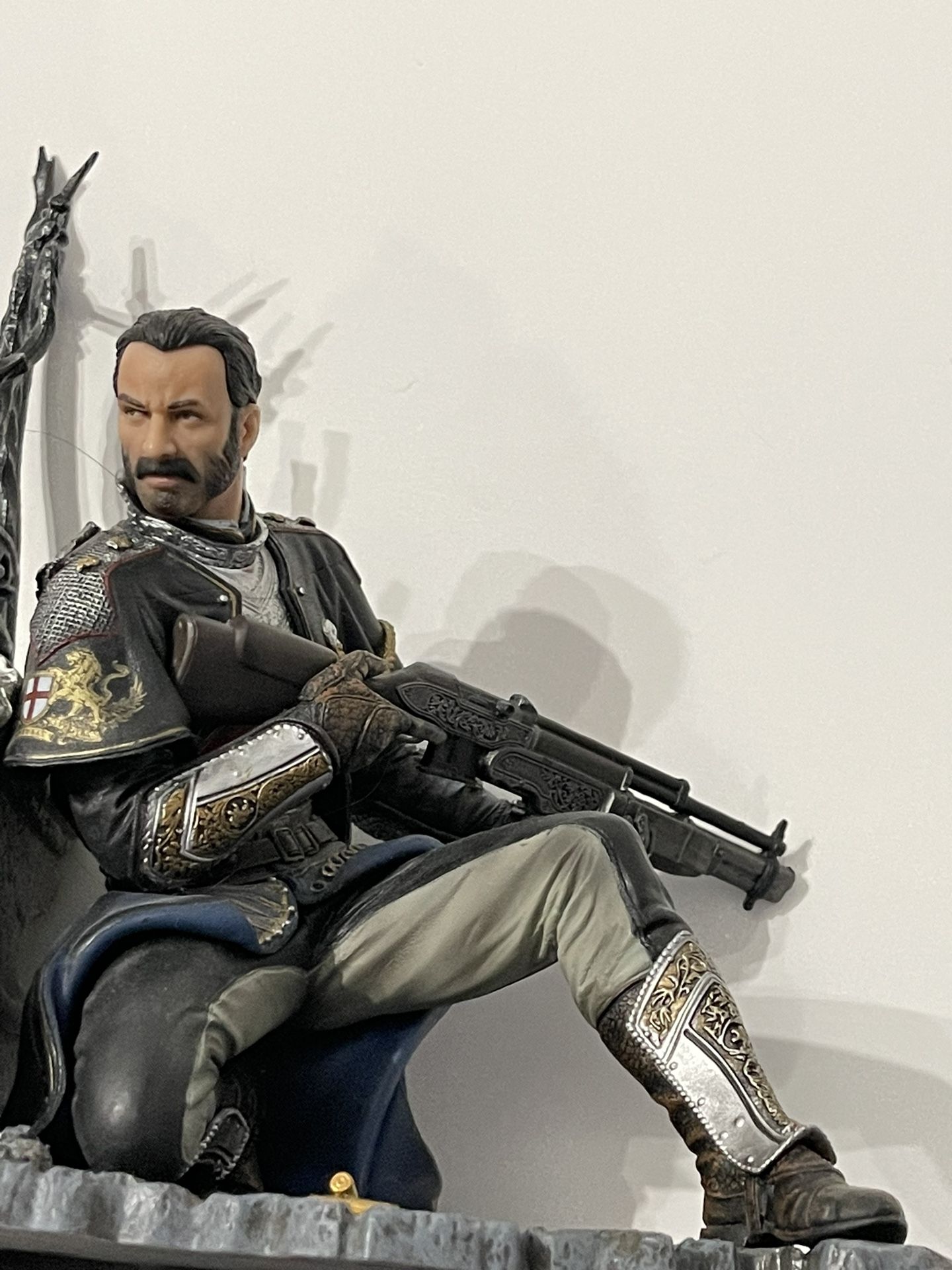 Figurine