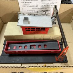 Lionel #342 Culvert Pipe Loader w/ #6342 Pipe Hauler 
