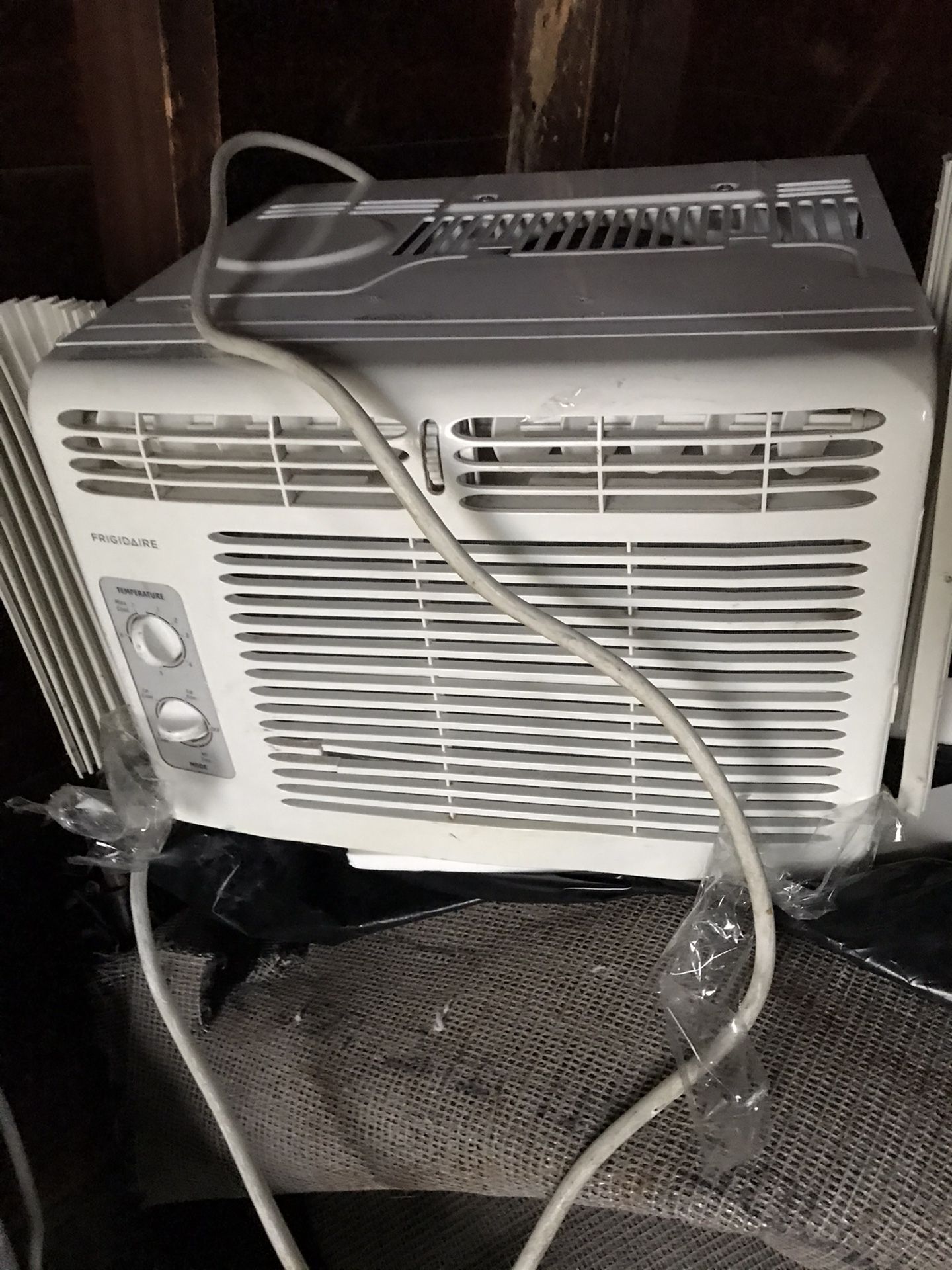 A/c 6500 btu