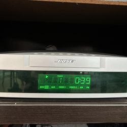 Bose AV3-2-1 Media center