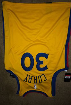 Golden State warriors jersey for Sale in West Covina, CA - OfferUp
