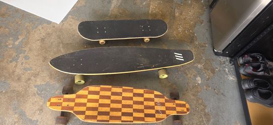 Skateboard