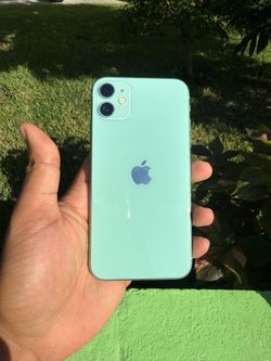 UNLOCKED IPHONE 11 / READY TO USE