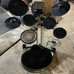 Roland Electronic Drum Kit + Pork Pie Throne