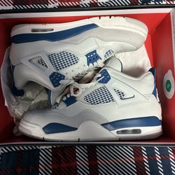 Air Jordan 4 Military Blue Size 8.5 