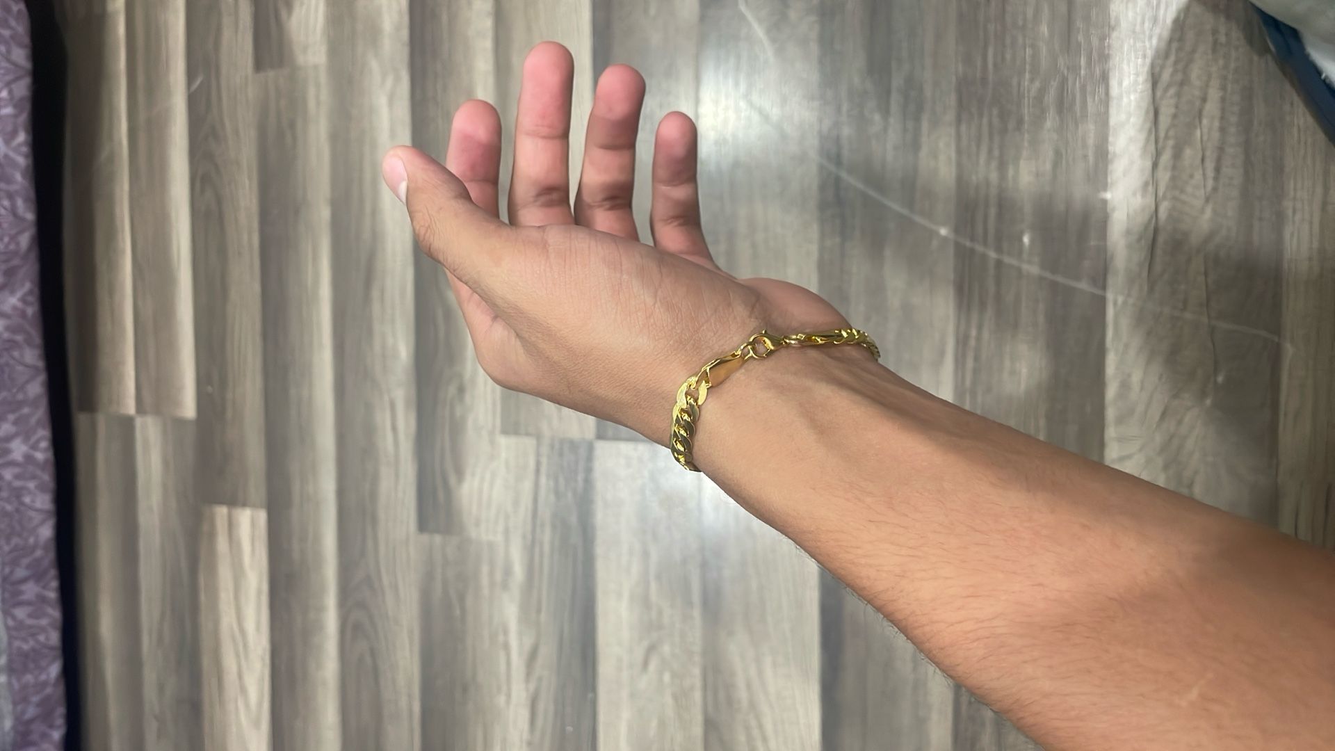 Gold-colored Chain bracelet