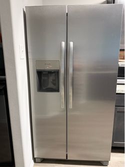 Frigidaire Refrigerator