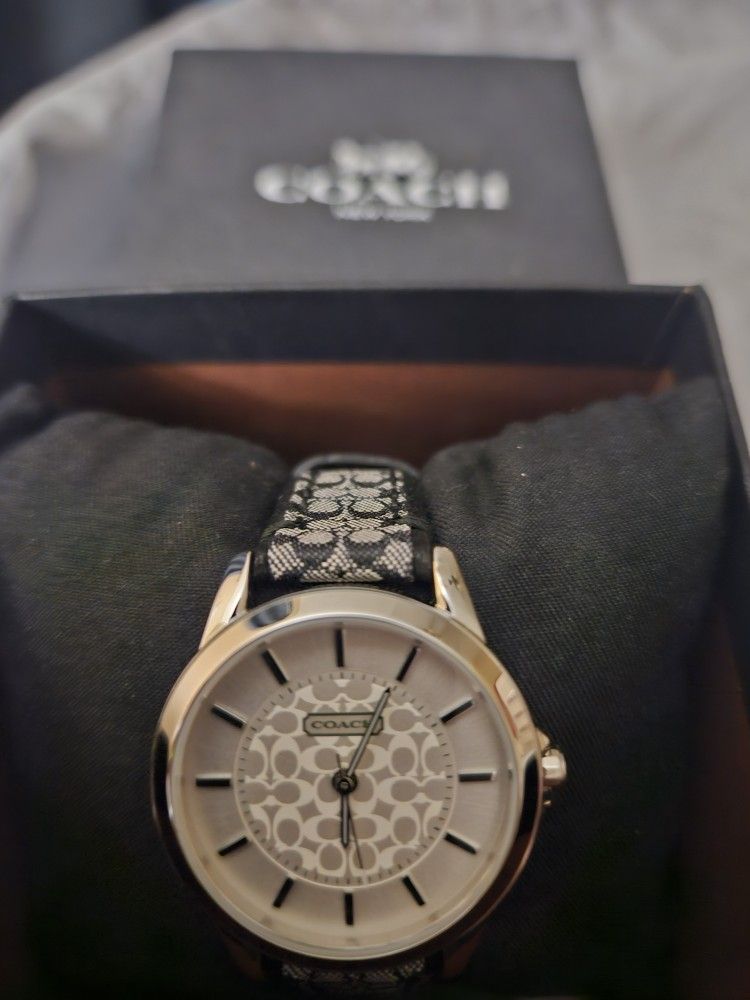 Coach Watch