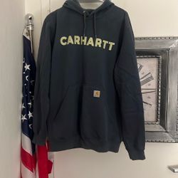 Carhart hoodie