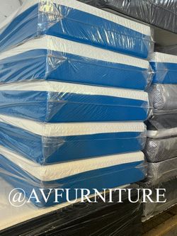 Twin 10” Memory Foam Mattresses