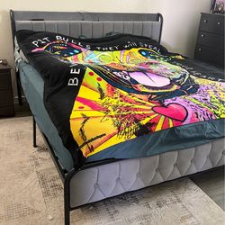 King Size Bed Frame w/ Built-In Outlets ⚡️ – Modern & Functional!